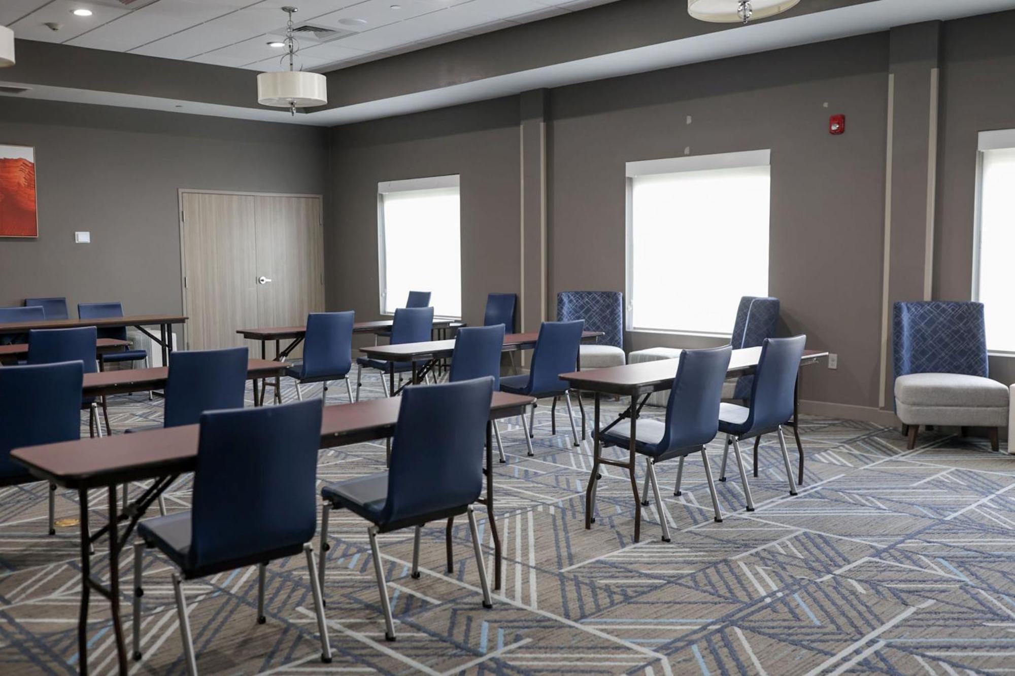 Holiday Inn Express & Suites Memphis Arpt Elvis Presley Blv By Ihg Экстерьер фото